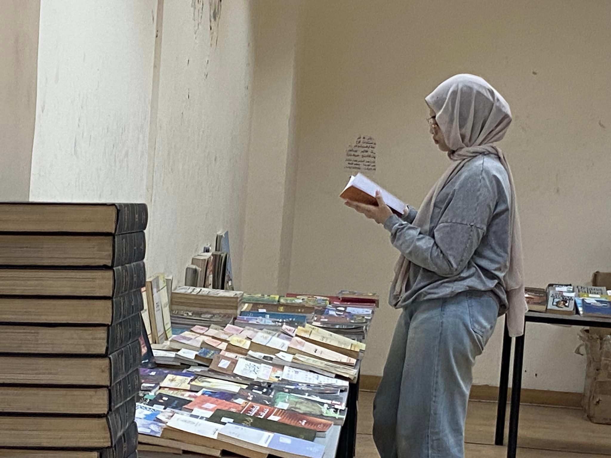 افتتاح معرض بيع الكتب بأسعار رمزية بمكتبة المستقبل