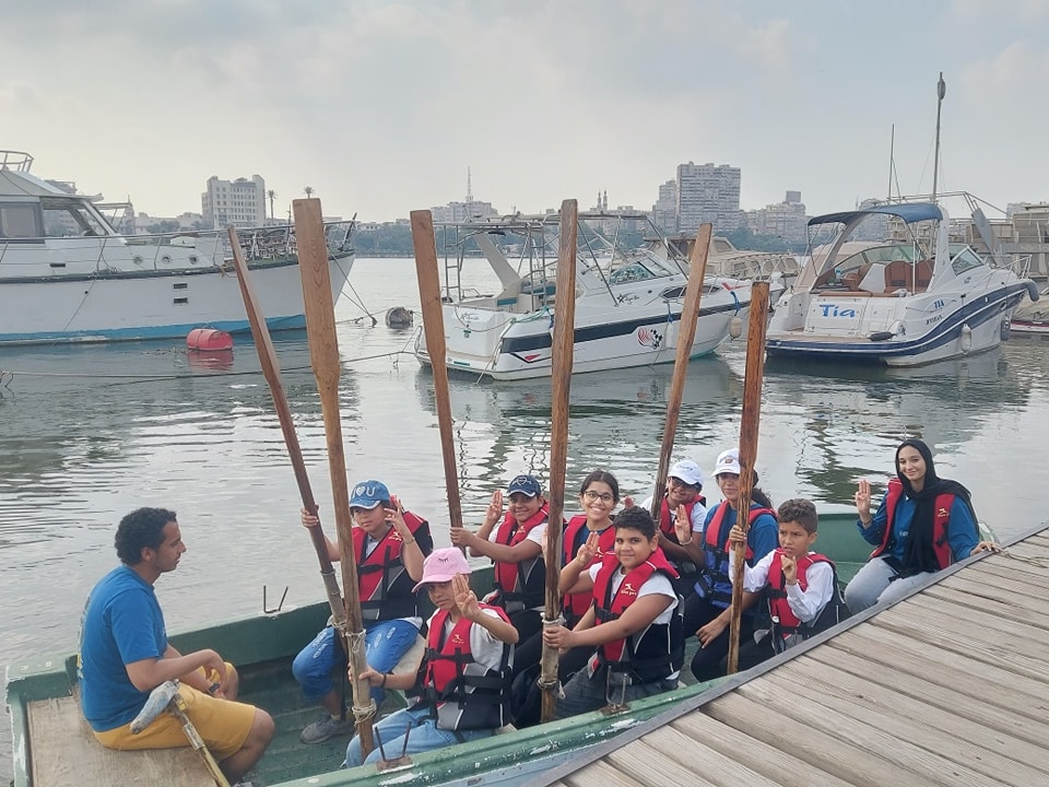 رحلة فريق الكشافة بمكتبة المستقبل للطفل إلى نادي التجديف بالدقي